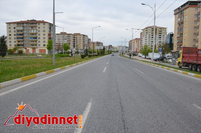 Gaziantep, Şanlıurfa, Malatya ve Kahramanmaraş'ta sokaklar boş kaldı