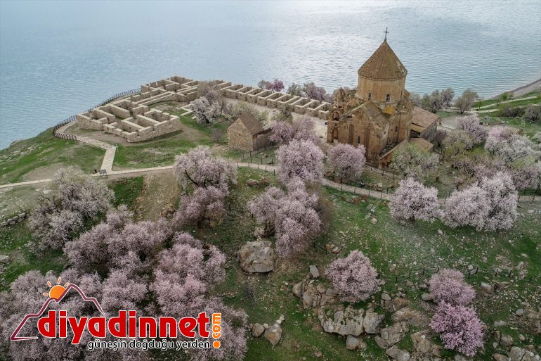 bahar kaldı Adası