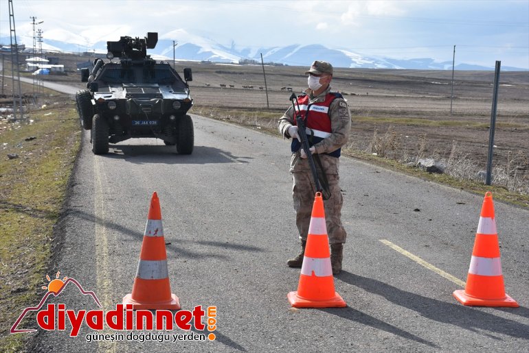 alındı köy KARS Kovid-19 karantinaya tedbirleri kapsamında - Bir 4