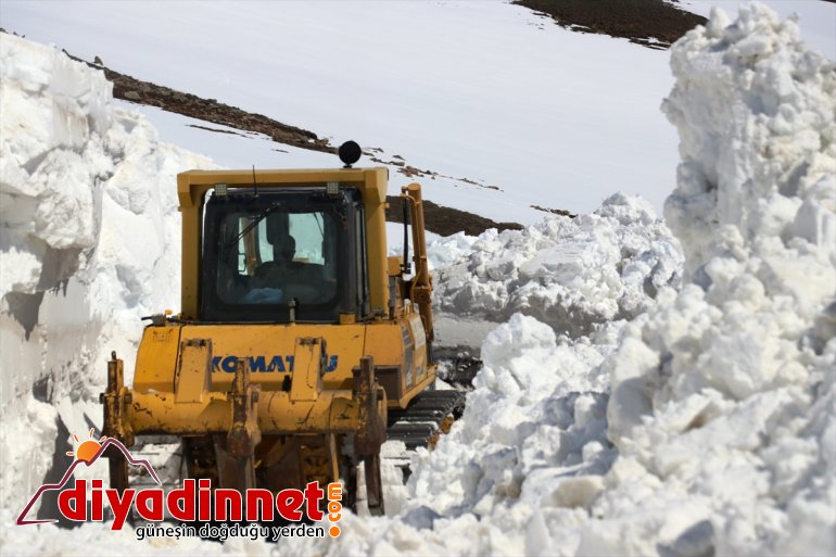 - AĞRI yoğun kaplanları nisanda mesaide da Kar 2