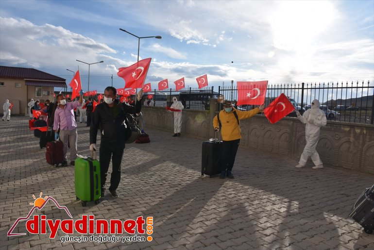 Türkiyem Ölürüm karşılandı Kars