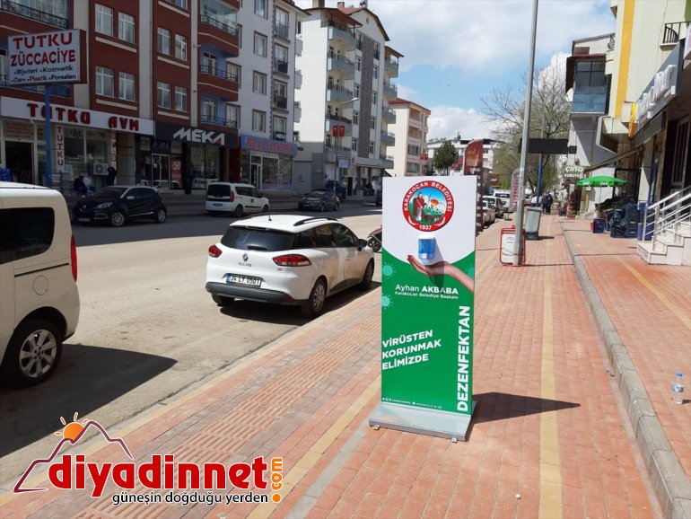 istasyonu karşı koronavirüse dezenfektan kurdu Belediyesi el Karakoçan  3