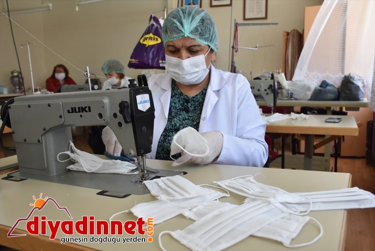 üretiyor için kadınlar, Karslı sağlıkçılar maske 3