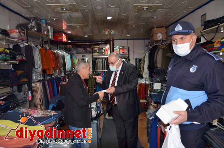 Caddeler maske karşı Kovid-19 yıkanarak KARS salgınına dağıtıldı - 3