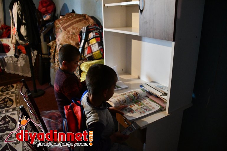 hayalini kavuştu  kardeşler 23 kurdukları çalışma Ağrılı masasına Nisan