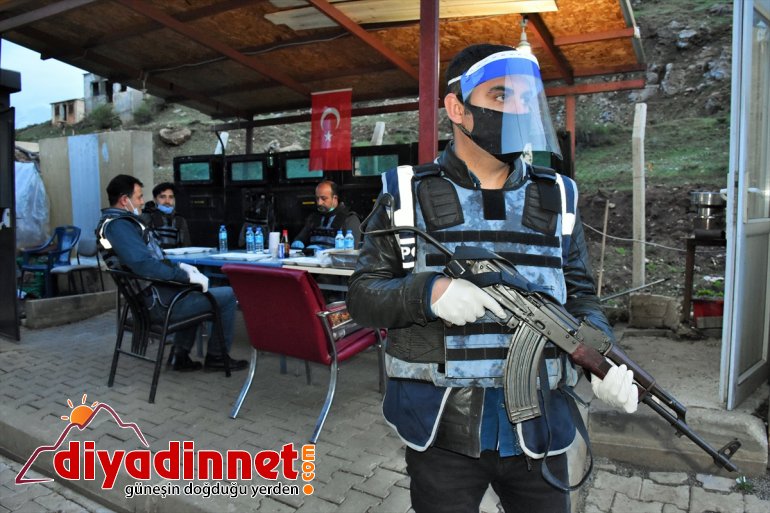 ekipleri iftarlarını Polis MUŞ açtı - tetikte elleri ilk 4