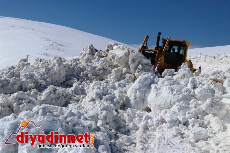 - yoğun nisanda kaplanları AĞRI da mesaide Kar 8