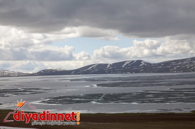 Nazik görüntüler - güzel çözülen Gölü