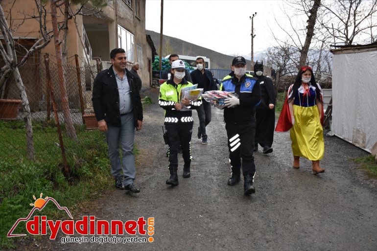 çocukların getirdi yerine kutlama Nisan