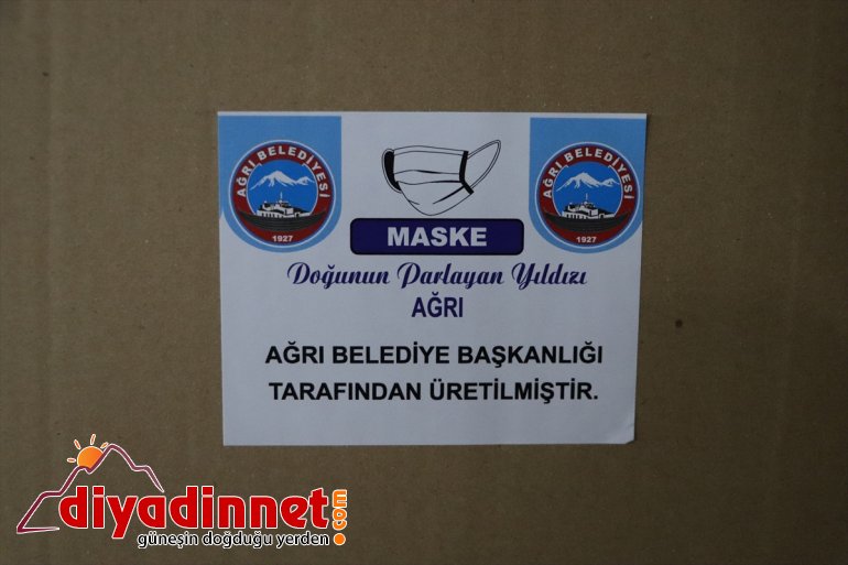 Ağrı Belediyesinden Sağlık Bakanlığına 400 bin maske desteği