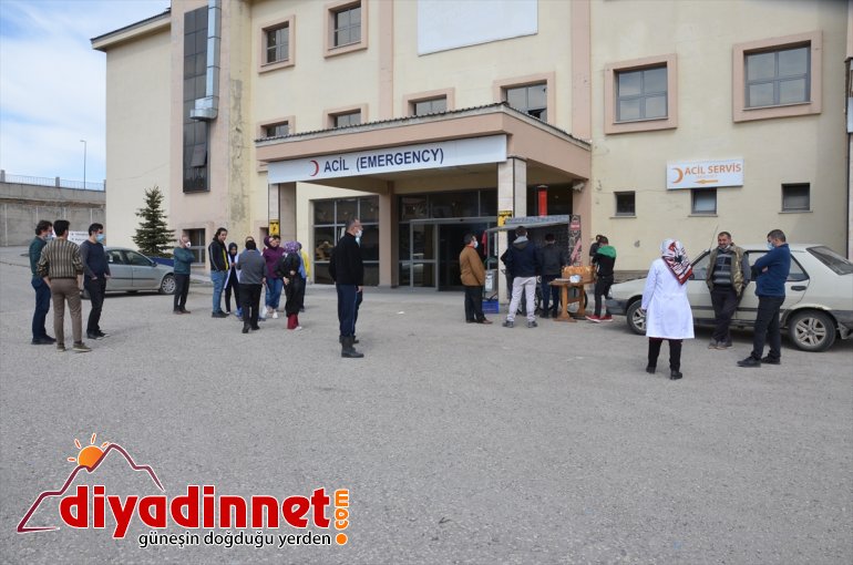 esnaftan Karslı sağlık teşekkür kokoreçli çalışanlarına 2