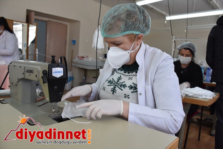 üretiyor maske sağlıkçılar kadınlar, için Karslı 12