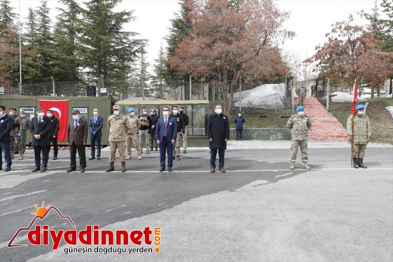 asker şehit için tören Hakkari