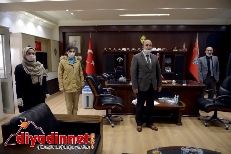 maske siperli - ARDAHAN Öğretmenler için üretti  polisler 4