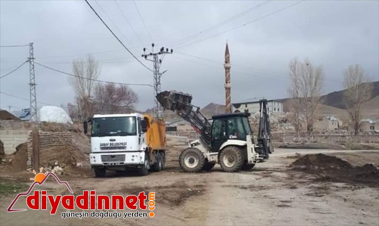 ve sokaklar yıkandı cadde Saray