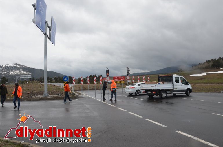 Barajı - KARS HES Karakurt başlayınca kapandı çevre tutmaya su trafiğe Sarıkamış-Horasan yolu 2