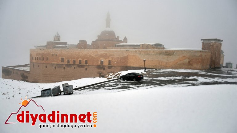 Paşa Tarihi büründü İshak nisanda Sarayı AĞRI beyaza - 4