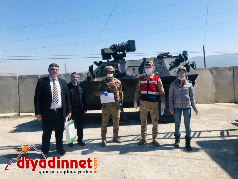 teslim 1500 kolluk üretilen Iğdır kuvvetlerine edildi Üniversitesinde siperlik 2