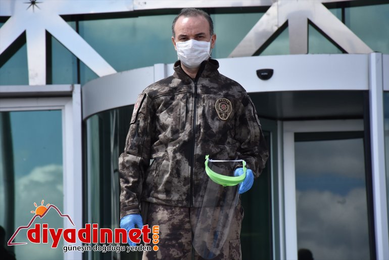 BİLSEM polisler siperlik için üretiyor görevlileri Kars