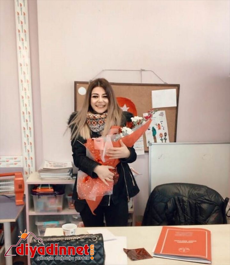 öğrencileri diye üzülmesin gerçekleştirdi internet yaptıkları Hazırlık üzerinden Nisan 23 etkinliğini, 5