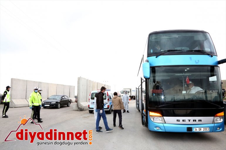 Sahte seyahat belgeleriyle otobüsle Van'a gelen 22 kişi yakalandı