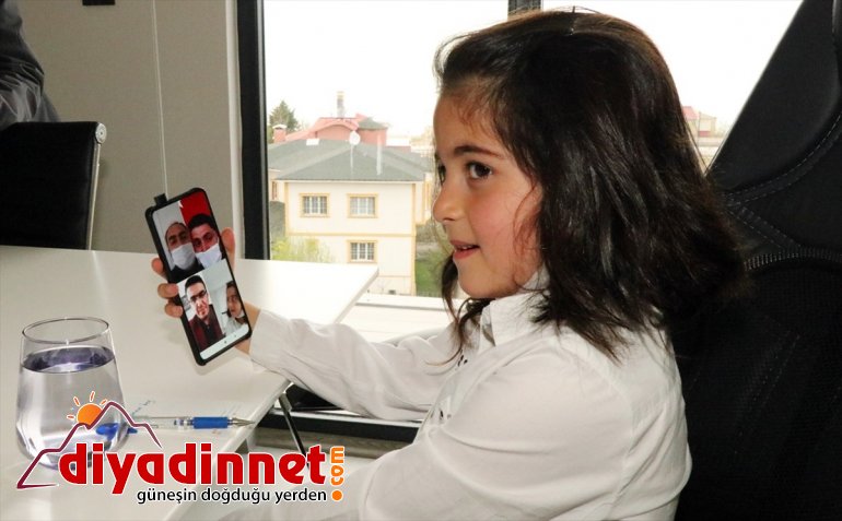 devretti koltuğunu başkanı taşıdığı - VAN evine öğrenciye Belediye görevini, makam 8