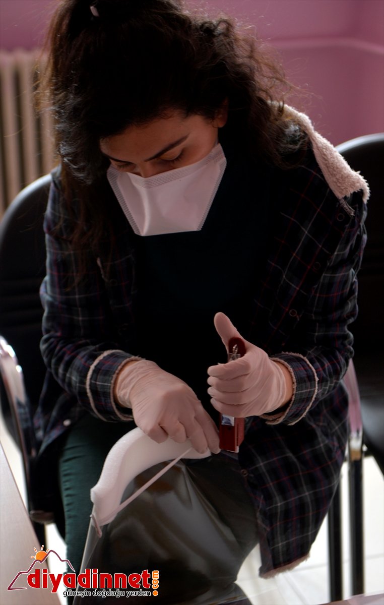 sağlıkçılar iş ve müdür Vefakar yardımcısı, fedakar ARDAHAN için başında - 4