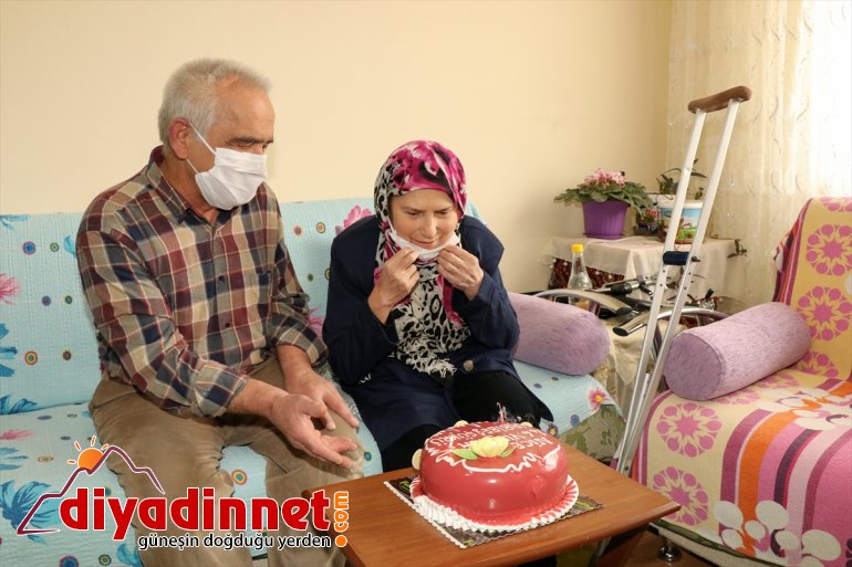 46. evlerinden yıl evlilik dönümü Van