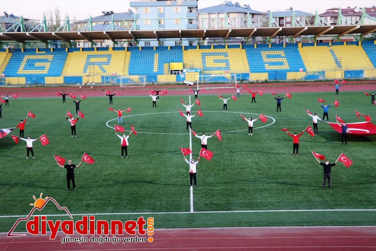 Ağrı'da 19 Mayıs coşkuyla kutlandı