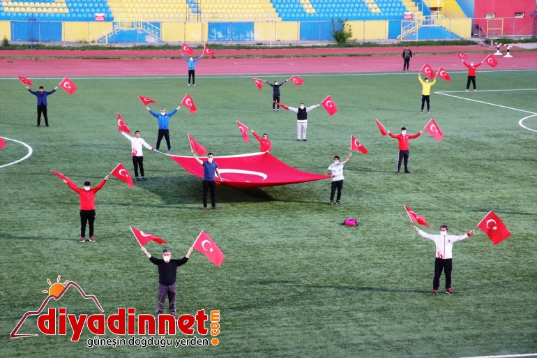 Ağrı da Mayıs coşkuyla kutlandı4