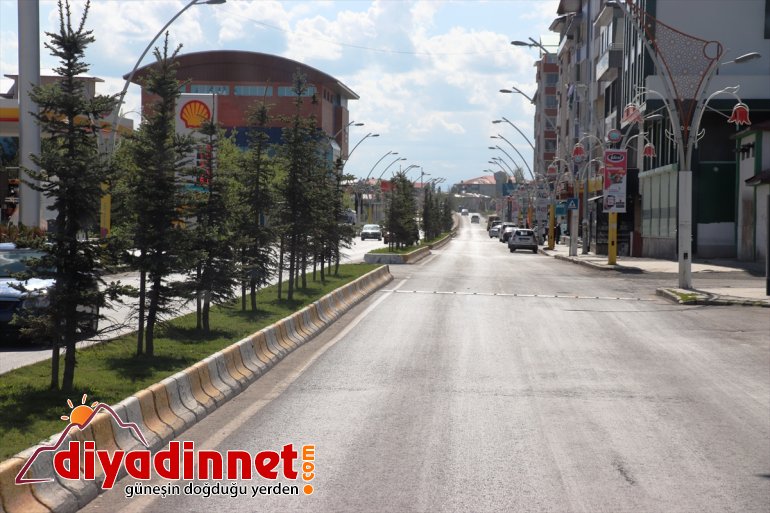 ağrı sokaklar boş11