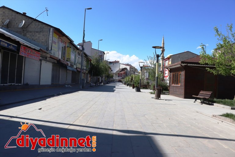 ağrı sokaklar boş12