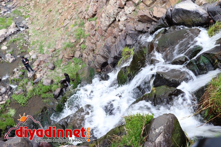 şölen sularıyla şelale Ağrı