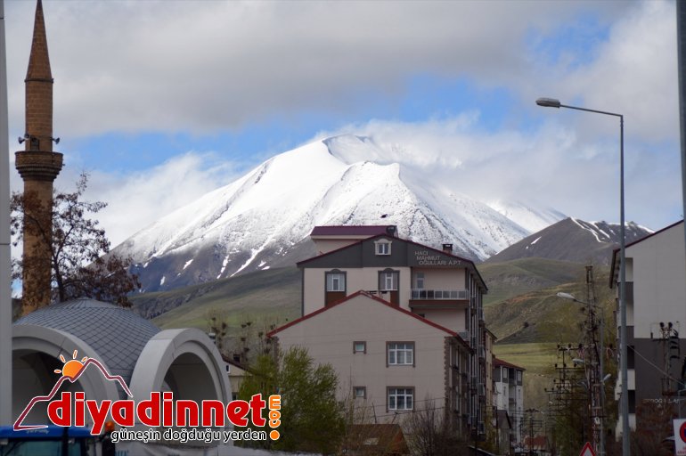 yeniden Kösedağ beyaza 433 baharda bin 3 Ağrı