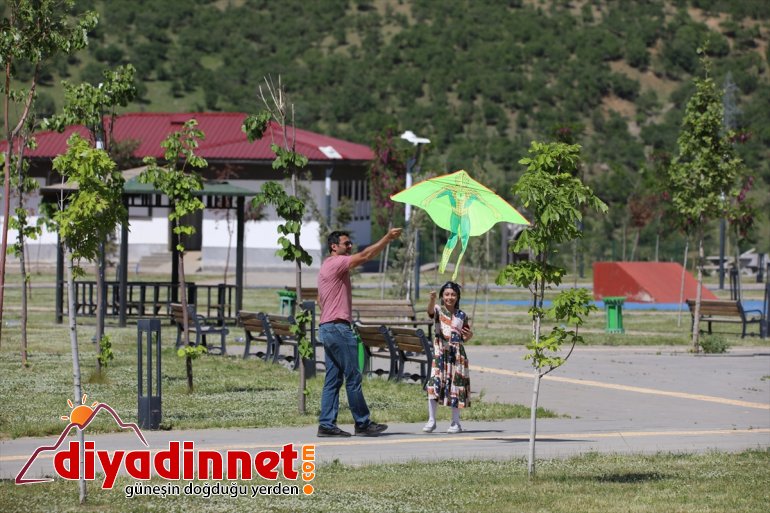 havanın Bingöllü çocuklar  çıkardı tadını  sıcak 7