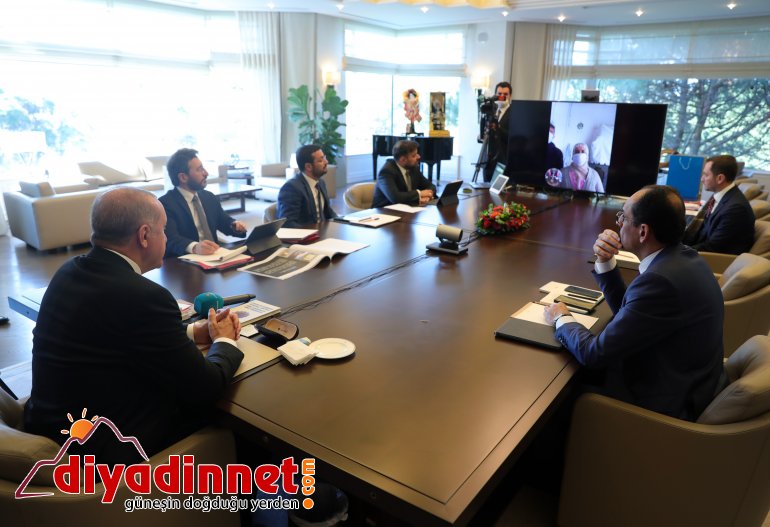 Cumhurbaşkanı Erdoğan Ağrı aileyle görüştü3