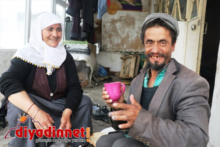 ve Aliye felçli hasta yükünü engelli - aile Kısmi omuzluyor bireylerinin anne, AĞRI 4