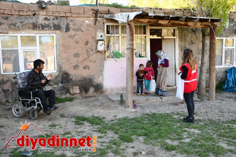 - engellileri unutmadı Kızılay, AĞRI  Ağrı