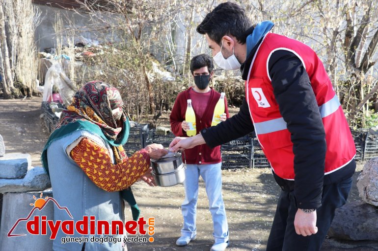 İftar çadırları kurulamayınca yemekler evlere taşınıyor3