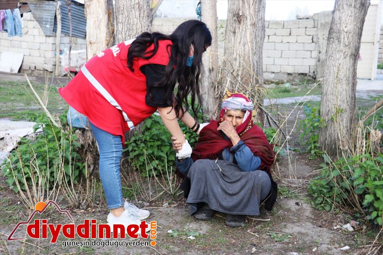 eli haberiyle aileye sahibi uzandı Ağrılı ihtiyaç AA