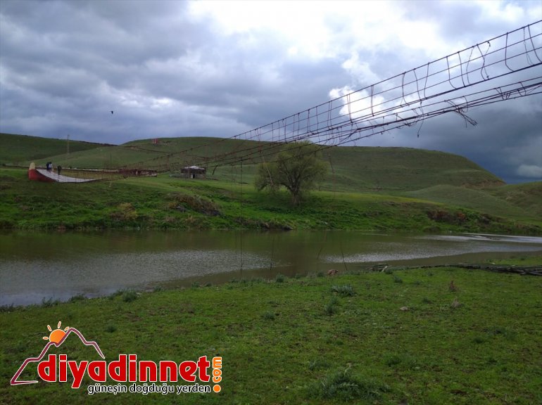 110 metrelik asma nedeniyle köprü, Kars
