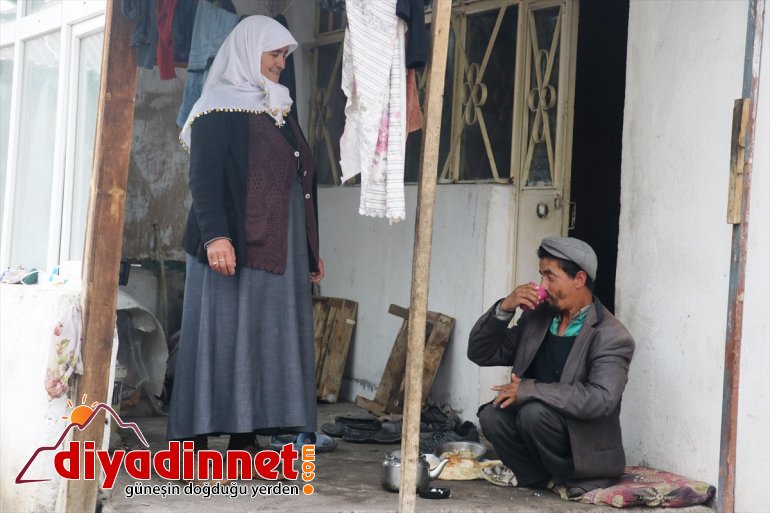 engelli Kısmi - bireylerinin felçli Aliye AĞRI omuzluyor ve anne, yükünü hasta aile 3