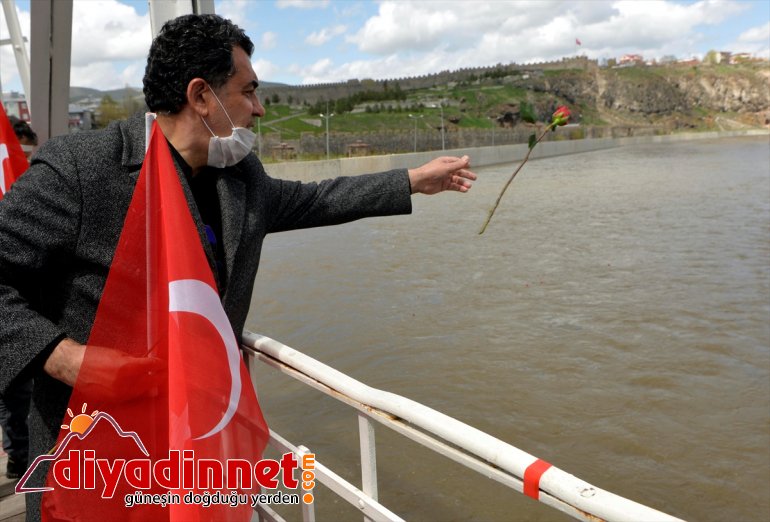 Harbi - Kura karanfil 93 Nehri