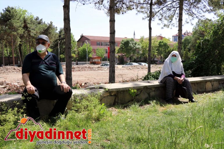 yeniden üstü çıktı ve vatandaşlar DİYARBAKIR sokağa yaş - 65 10