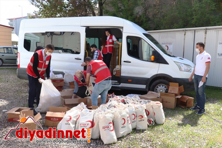 muhtaçların ihtiyaçlarını Türk bayramlık karşıladı yardıma Ağrı
