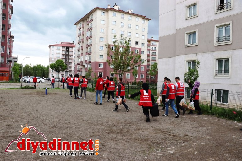 Türk geçiren Kızılay AĞRI -  bayramı evde eğlendirdi gönüllüleri çocukları 5