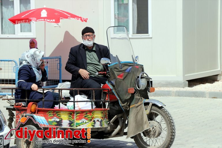 sokağa yeniden çıktı 65 - üstü ve DİYARBAKIR yaş vatandaşlar 7