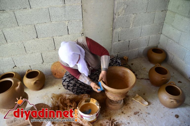 Özabay, 40 BİTLİS toprağa - 50 Suphiye hayat veriyor yıldır yaşındaki 4