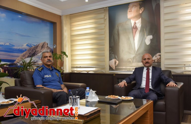 Vali Varol'dan Ağrı Emniyet Müdürlüğü'ne Ziyaret
