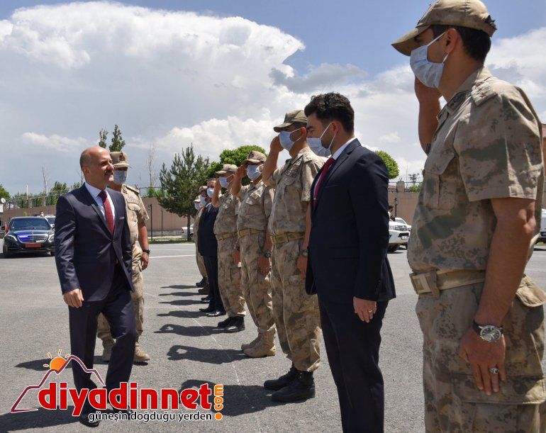 ağrı valisi osman varol jandarma ziyareti2